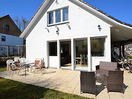 Relaxing Villa in Namur With Fenced Garden