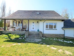 Relaxing Villa in Namur With Fenced Garden