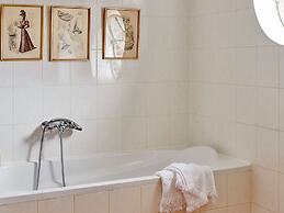 Authentic Holiday Home With a Garden