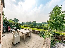 Holiday Home in Sint-martens-voeren With Garden