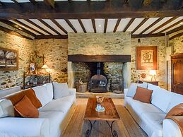 Farmhouse With Private Heated Pool