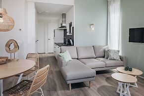 Comfy Lodge with Microwave near Markermeer