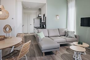 Comfy Lodge with Microwave near Markermeer