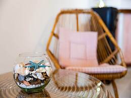 Beachfront Villa With Solarium