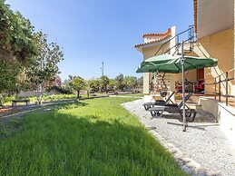 Beachfront Villa With Solarium
