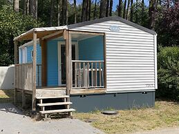 Neat Chalet With Microwave, Near Antwerp