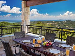 Attractive Villa in Tavronitis With Private Pool