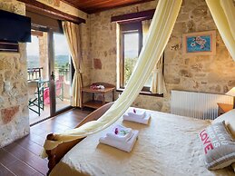 Attractive Villa in Tavronitis With Private Pool