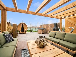 Golf & Coastal Stay in Callantsoog