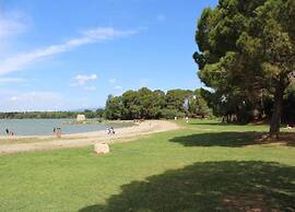 Villa With Pool & Views