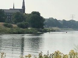 Colorful Holiday Home in Baarlo Near Boating With Hot Tub