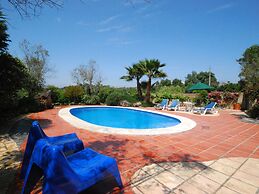 Vintage Farmhouse in Soudos Lisbon With Pool