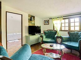 Cozy Cottage in Penafiel With Swimming Pool