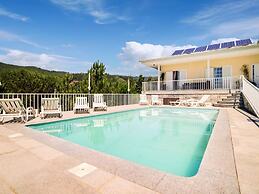Cozy Cottage in Penafiel With Swimming Pool