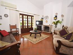 Luxurious Villa With Private Swimming Pool