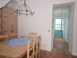 Authentic yet Modern Villa and Cottage With Pool