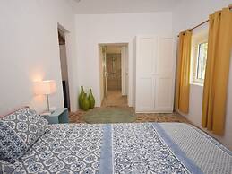 Authentic yet Modern Villa and Cottage With Pool