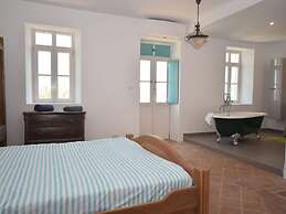 Authentic yet Modern Villa and Cottage With Pool