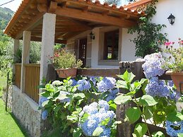 Countryside Cottage With Private Terrace