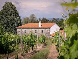 Cozy Mansion in Ponte de Lima With Pool