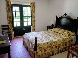 Cozy Mansion in Ponte de Lima With Pool