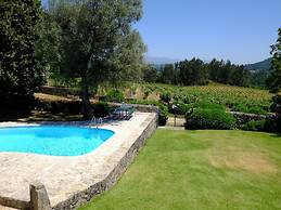 Cozy Mansion in Ponte de Lima With Pool