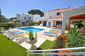 Spacious Villa With Private Pool