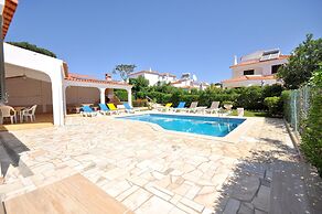 Spacious Villa With Private Pool