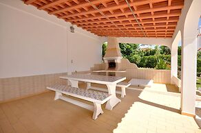 Spacious Villa With Private Pool