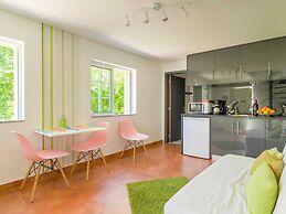 Forest Hideaway Near Douro Valley