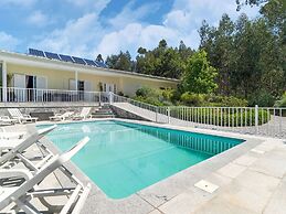 Upscale Villa With Swimming Pool and Terrace