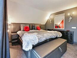 Tasteful Villa in Didam With Garden