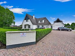 Tasteful Villa in Didam With Garden