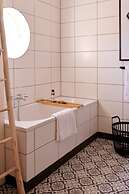 Holiday Home in Baarlo With Wood-fired Hot Tub