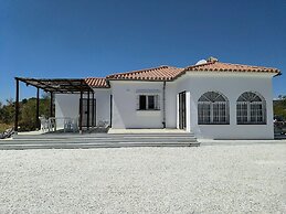 Belvilla by Oyo Casa de Aguila