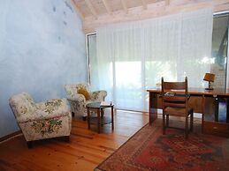 Farmhouse in Soudos With Garden