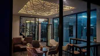 Plearnwan Deluxe Mansion