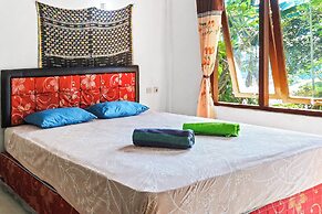 Palulu Garden Homestay