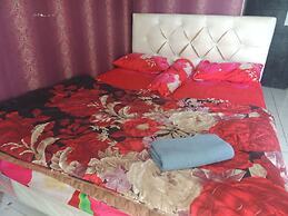 Alexandria Room at Apartement Paragon Village