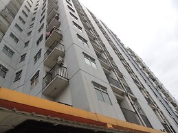 Alexandria Room at Apartement Paragon Village