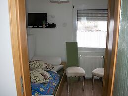 Detached Holiday Home With Fenced Garden