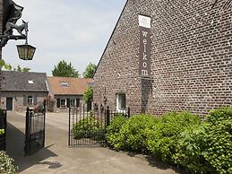 Authentic Holiday Home in Baarlo With Private Terrace