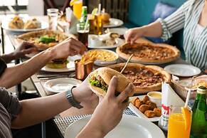 Swiss-Belsuites Admiral Juffair