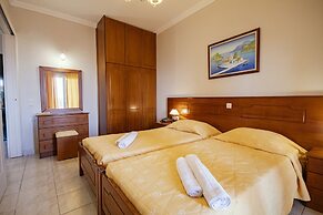 Robolla Beach Aparthotel