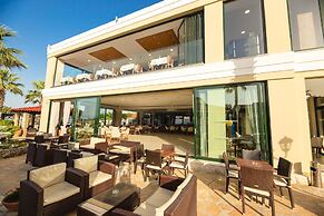 Robolla Beach Aparthotel