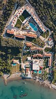 Robolla Beach Aparthotel