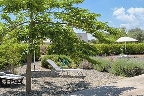 Marie Maison Salinola