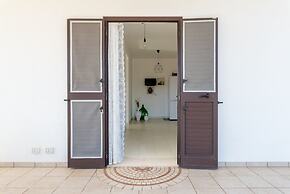 Marie Maison Salinola