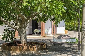 Marie Maison Salinola