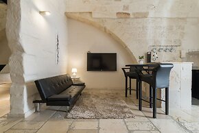 House 112 by Wonderful Italy